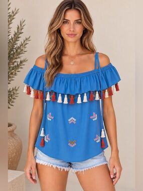 dRA Los‎ Angeles Shirt Small Hayden Style Blue Embroidered Boho Festival Tassel